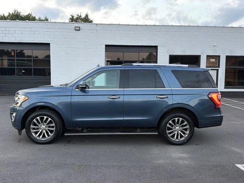 Used 2018 Ford Expedition Limited w/ Equipment Group 301A AWD/4WD image 4