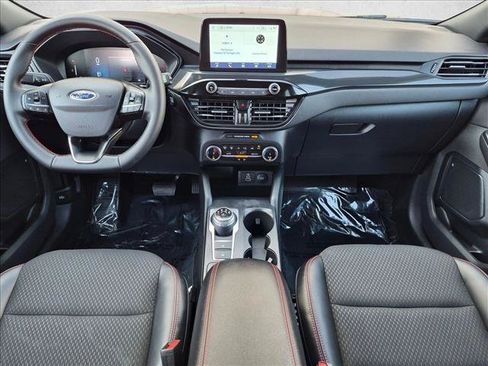 Used 2025 Ford Escape ST-Line AWD/4WD image 17