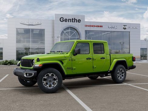 New 2026 Jeep Gladiator Sahara image 2