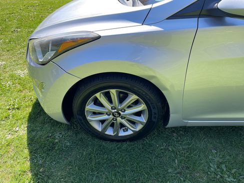 Used 2015 Hyundai Elantra SE w/ Option Group 02 FWD image 33