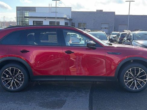 New 2025 MAZDA CX-70 Plug-In Hybrid w/ Premium Pkg AWD/4WD image 8