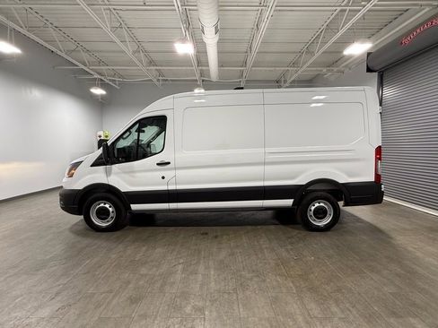 New 2026 Ford Transit 250 148 Medium Roof w/ Load Area Protection Package image 7