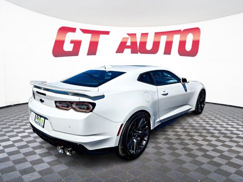 Used 2022 Chevrolet Camaro ZL1 image 7