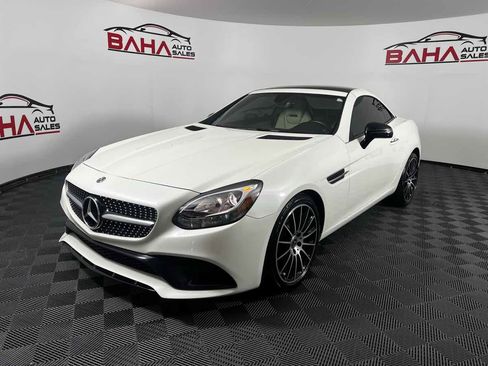 Used 2019 Mercedes-Benz SLC 300 w/ Premium Package image 2