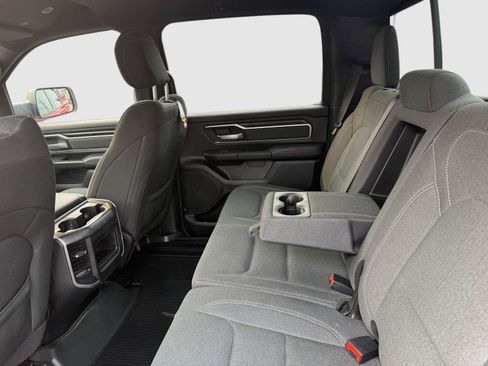 Used 2021 RAM 1500 Big Horn AWD/4WD image 19