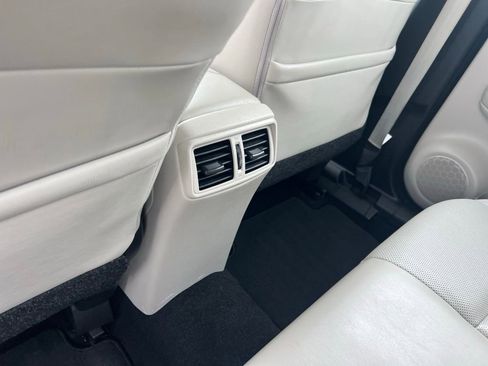 Used 2022 Nissan Rogue Sport SL image 26