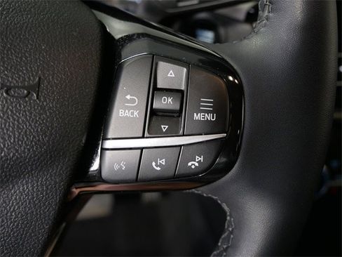 Certified 2022 Ford Escape SE w/ Cold Weather Package image 18