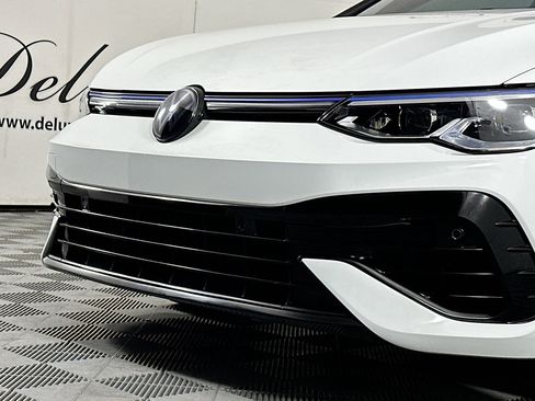 Used 2024 Volkswagen Golf R image 34