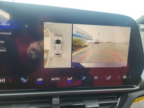 New 2025 Chevrolet Equinox EV RS image 26