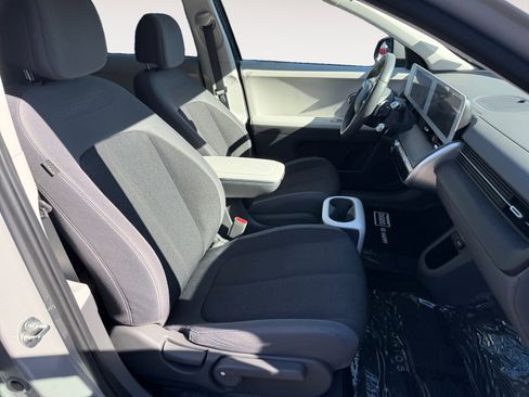 Certified 2024 Hyundai Ioniq 5 SEL RWD image 19