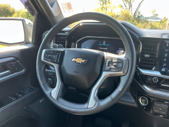 Used 2024 Chevrolet Silverado 1500 LTZ w/ LTZ Convenience Package II AWD/4WD image 23
