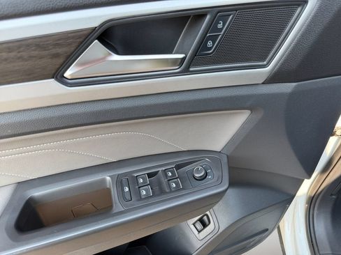 Used 2022 Volkswagen Atlas SE AWD/4WD image 19