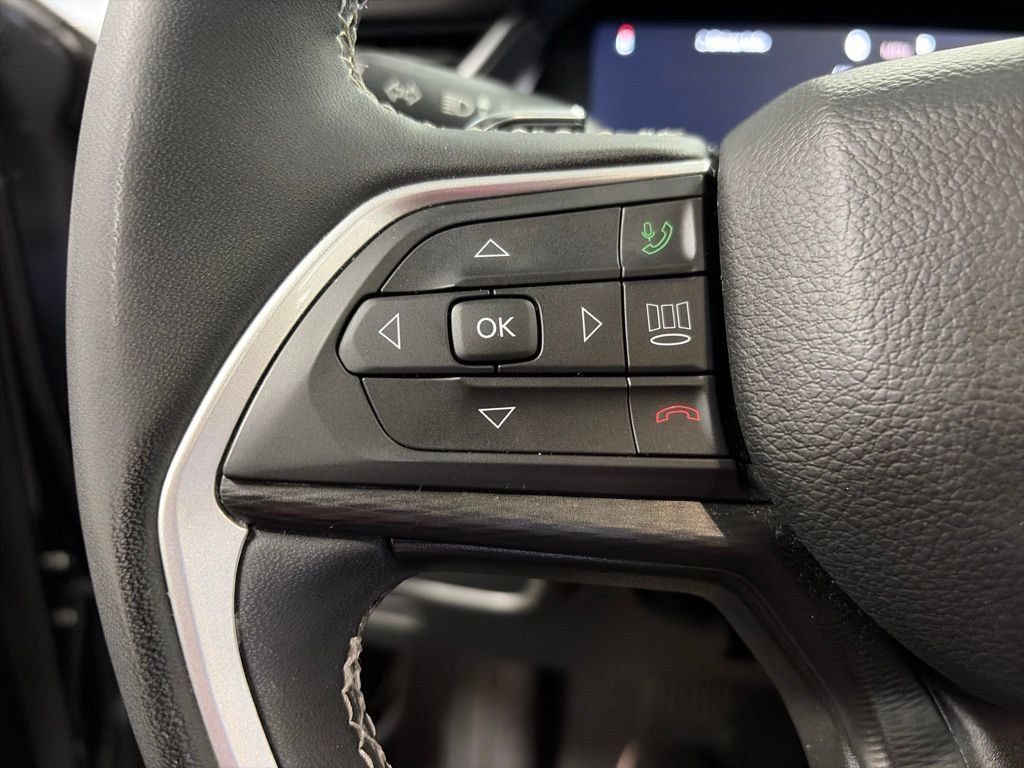 Certified 2024 Jeep Grand Cherokee Altitude AWD/4WD image 23