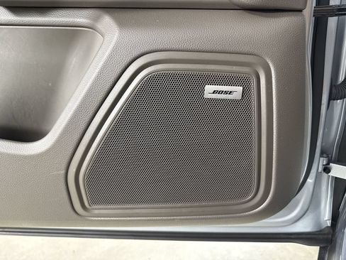 Certified 2024 Porsche Macan AWD/4WD image 35