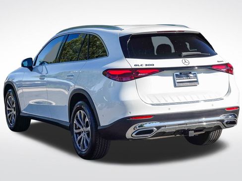 Certified 2025 Mercedes-Benz GLC 300 4MATIC image 5