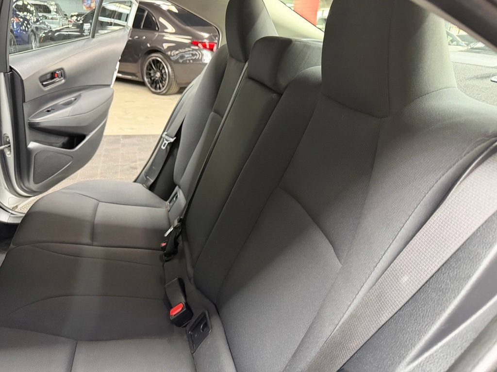Used 2024 Toyota Corolla LE FWD image 38