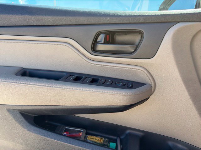 Used 2019 Honda Odyssey EX image 14
