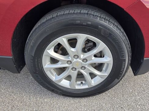 Used 2021 Chevrolet Equinox LT image 15