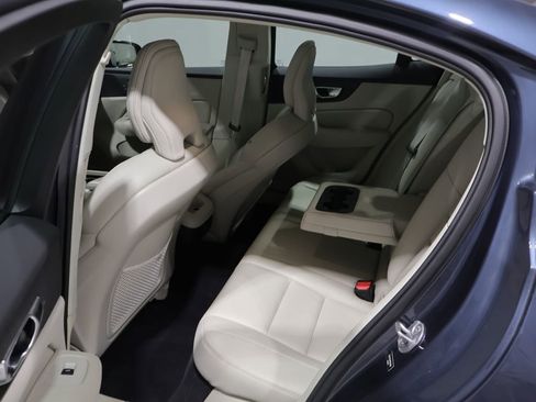 Used 2023 Volvo S60 B5 Core AWD/4WD image 18