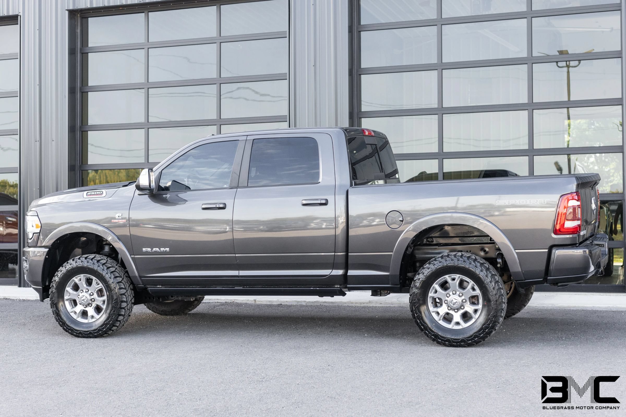 Used 2019 RAM 2500 Laramie AWD/4WD image 5