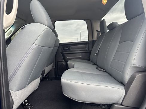 Used 2019 RAM 1500 Express w/ Express Value Package image 26