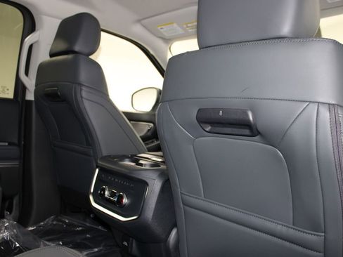 New 2026 Ford Expedition Active image 36