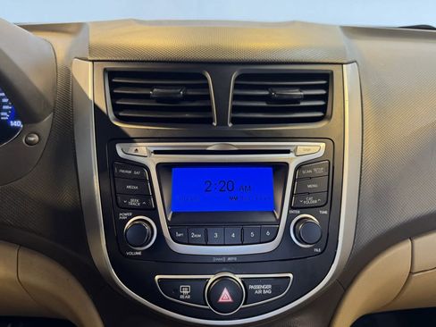 Used 2014 Hyundai Accent GLS image 14