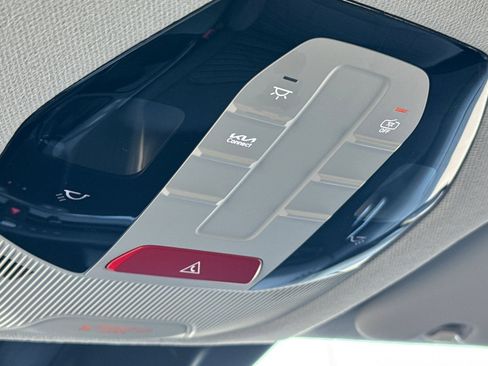 Used 2025 Kia K4 EX FWD image 23