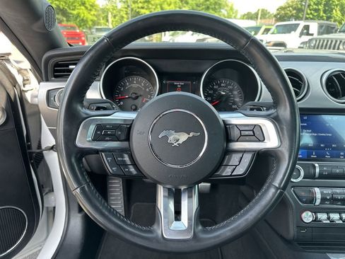 Used 2021 Ford Mustang GT Premium RWD image 11