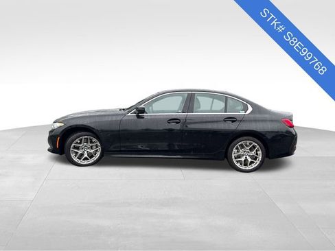 Used 2025 BMW 330i xDrive Sedan image 4