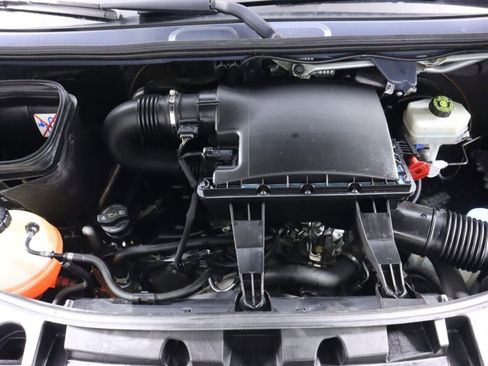 Used 2019 Mercedes-Benz Sprinter 144 image 30