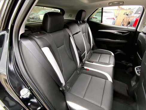 Used 2025 Buick Envision Sport Touring image 20
