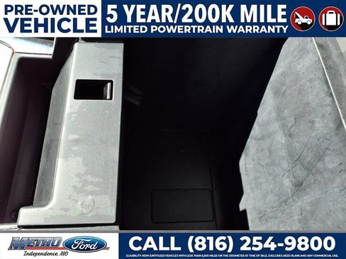 Certified 2022 Ford Explorer XLT w/ Equipment Group 202A AWD/4WD image 14