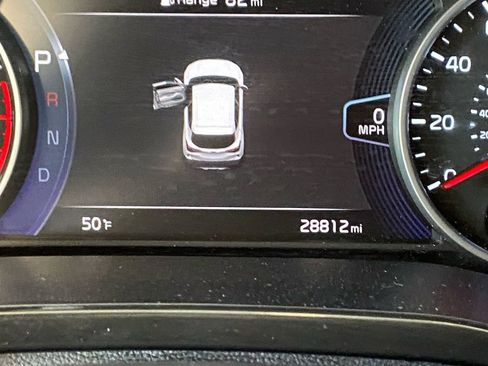 Used 2023 Kia Seltos SX image 10