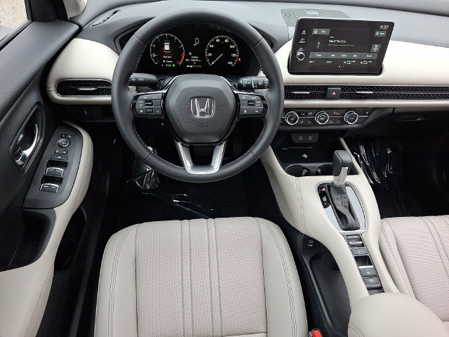 Used 2027 Honda HR-V EX-L image 11
