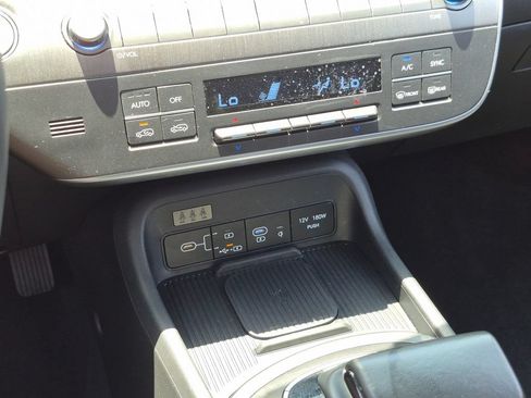 Used 2026 Hyundai Kona SEL Sport FWD image 32