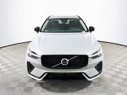 Used 2025 Volvo XC60 T8 Plus w/ Protection Package Premier image 2