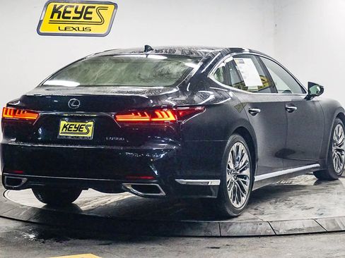 Used 2022 Lexus LS 500 image 4
