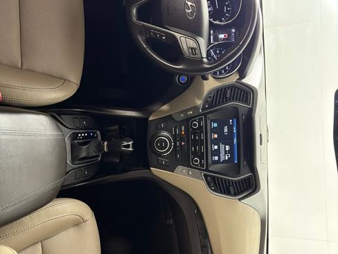 Used 2017 Hyundai Santa Fe Sport AWD/4WD image 23