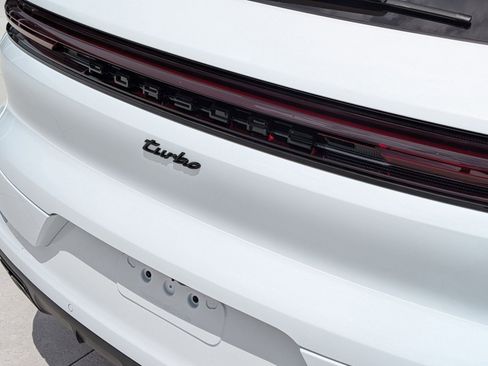 New 2026 Porsche Cayenne Turbo AWD/4WD image 13
