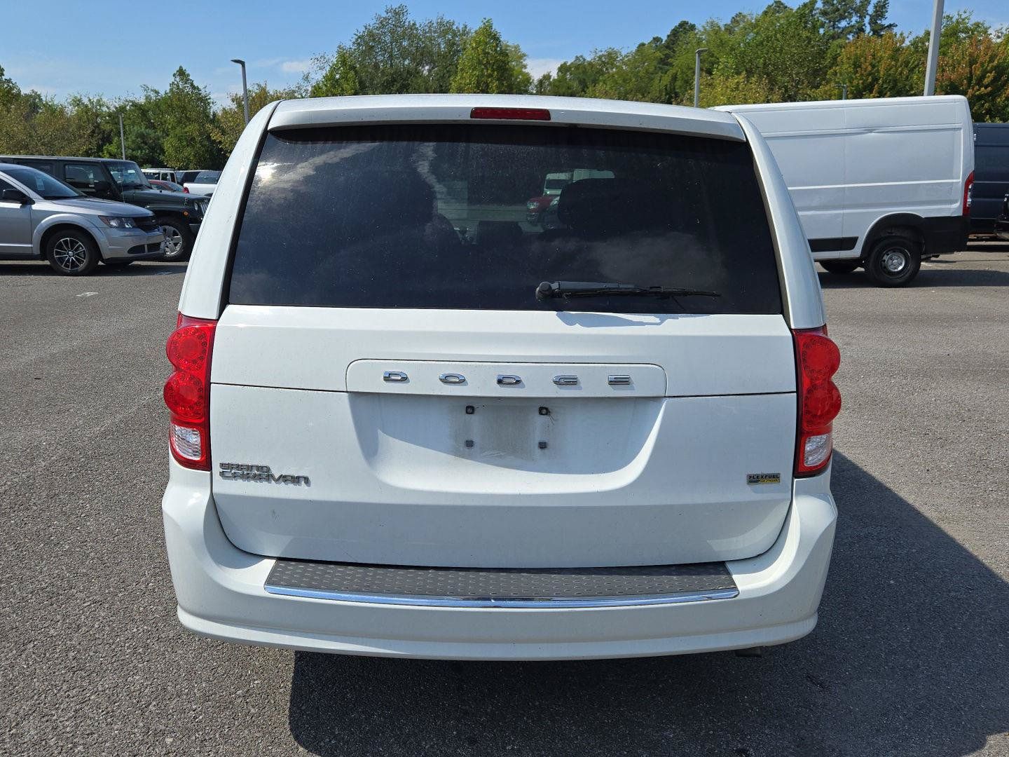 Used 2016 Dodge Grand Caravan SE w/ Quick Order Package 29E SE FWD image 6