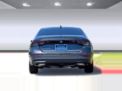 Certified 2025 Honda Accord LX image 9