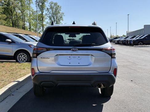 New 2026 Subaru Forester Premium AWD/4WD image 10