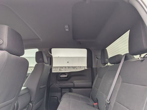 Used 2022 Chevrolet Silverado 1500 LT AWD/4WD image 13