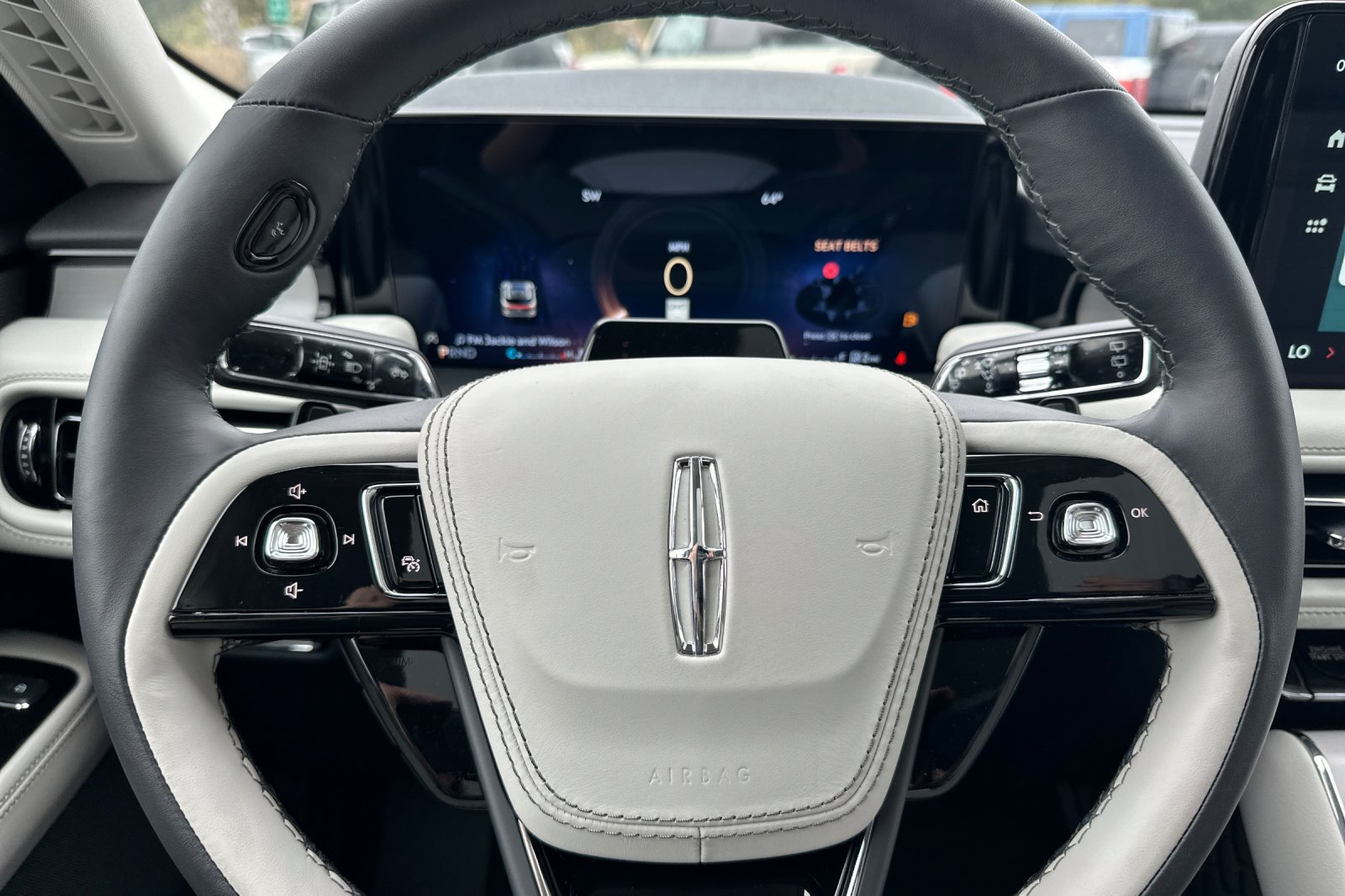 New 2026 Lincoln Aviator Reserve AWD/4WD image 23