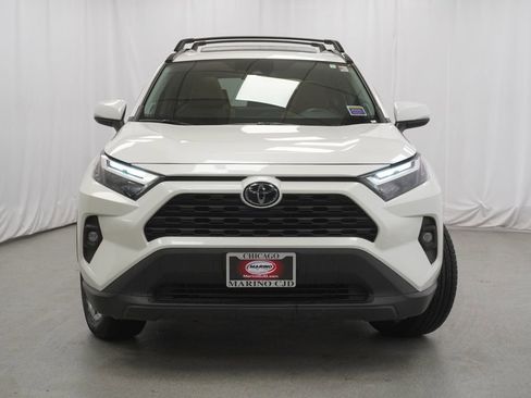 Used 2022 Toyota RAV4 XLE Premium image 7