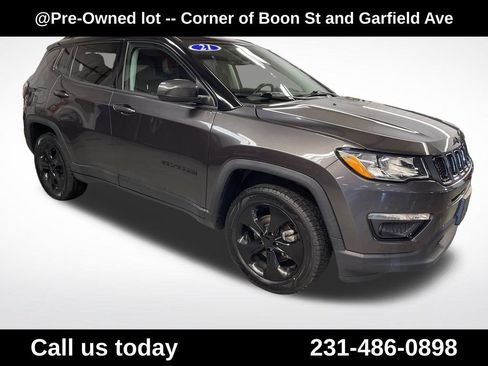 Used 2021 Jeep Compass Latitude AWD/4WD image 12