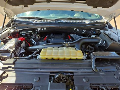 Used 2019 Ford F150 Raptor w/ Equipment Group 802A Luxury AWD/4WD image 38