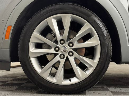 Used 2023 Buick Envision Avenir FWD image 12