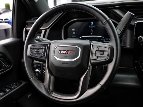 Used 2024 GMC Sierra 2500 AT4 w/ AT4 Premium Plus Package AWD/4WD image 15